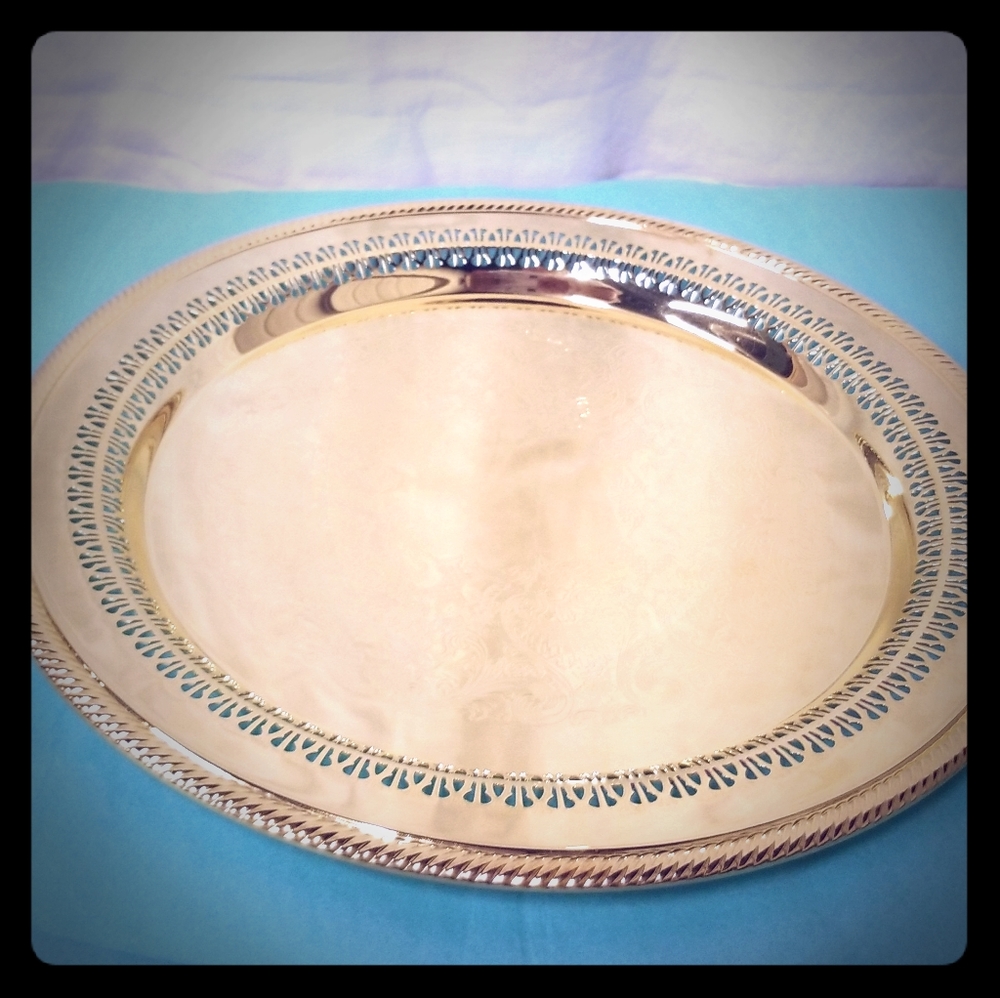 Serving plate